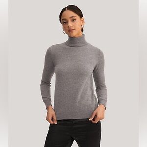 NWT Lily Silk Cashmere Turtleneck